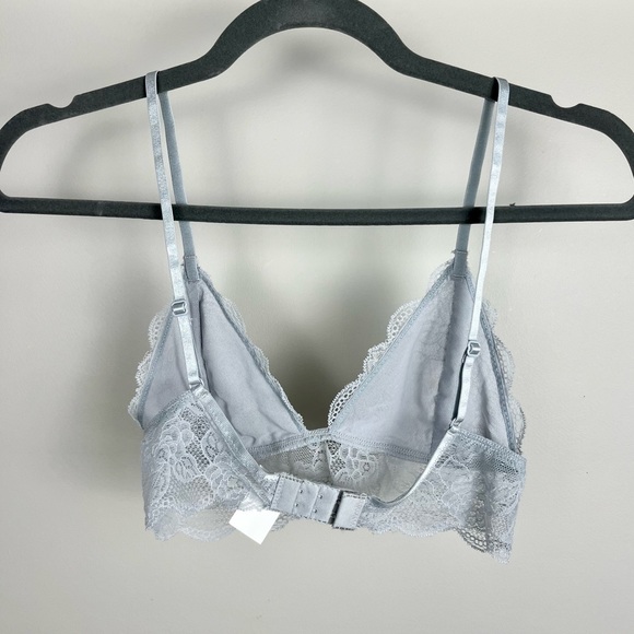 Brandy Melville Lace Bralette - Picture 3 of 9